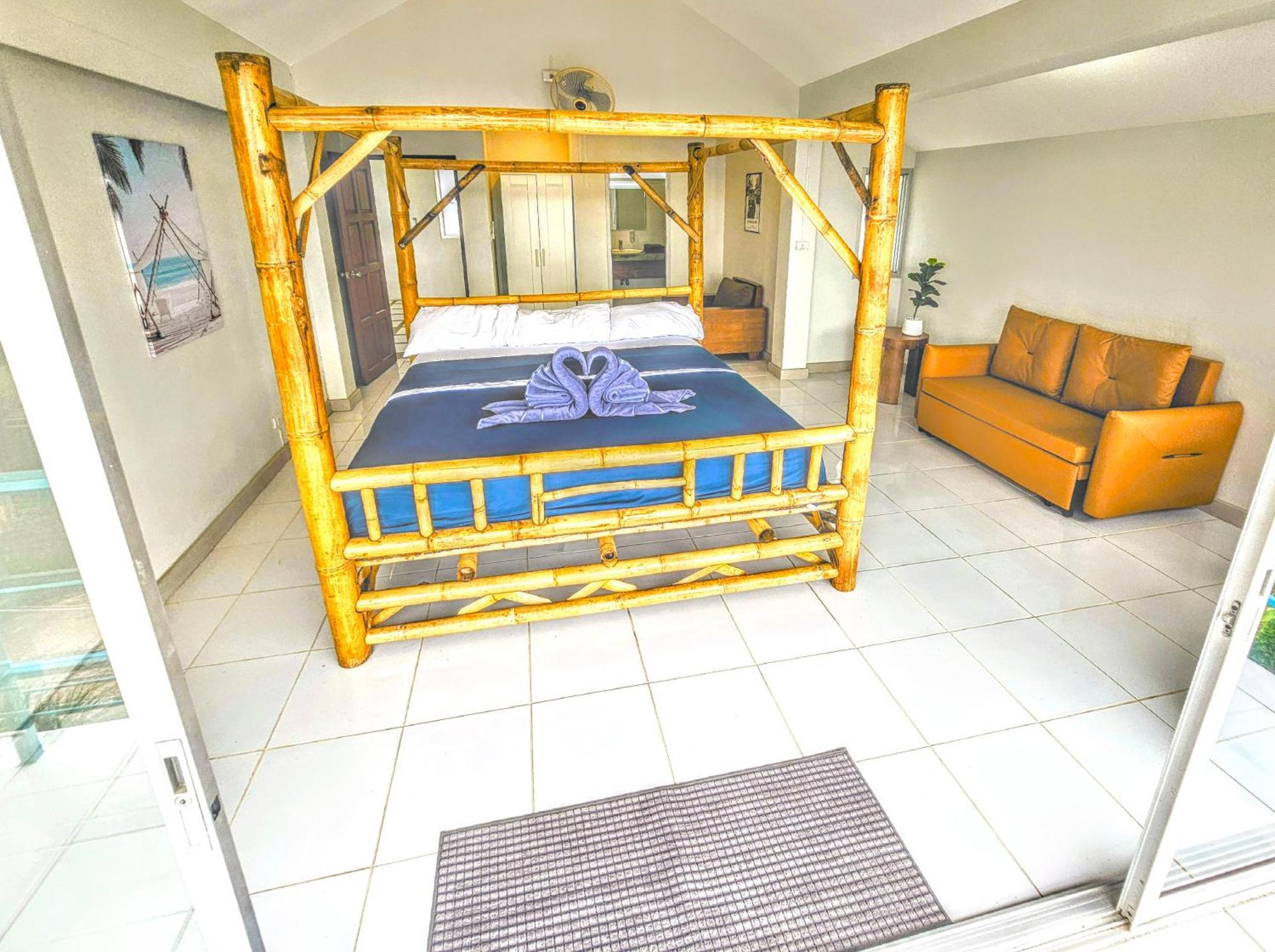 Beach Front Queen'S Castle - Kid Friendly, Holiday Like Royalty Ban Makham Værelse billede