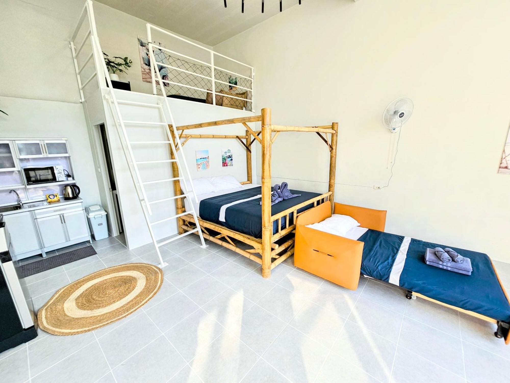 Beach Front Queen'S Castle - Kid Friendly, Holiday Like Royalty Ban Makham Værelse billede