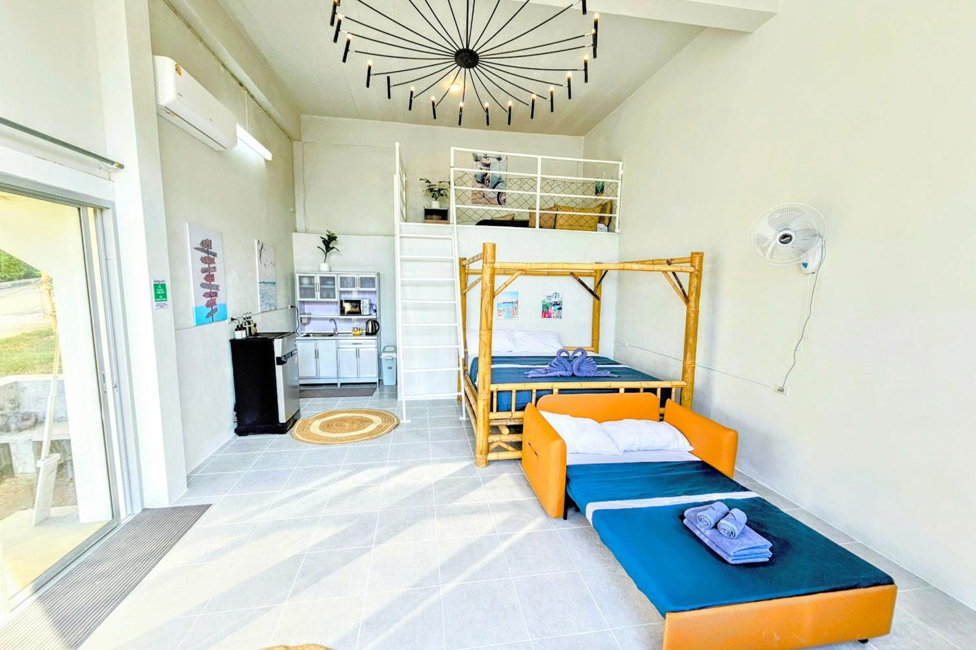 Beach Front Queen'S Castle - Kid Friendly, Holiday Like Royalty Ban Makham Værelse billede